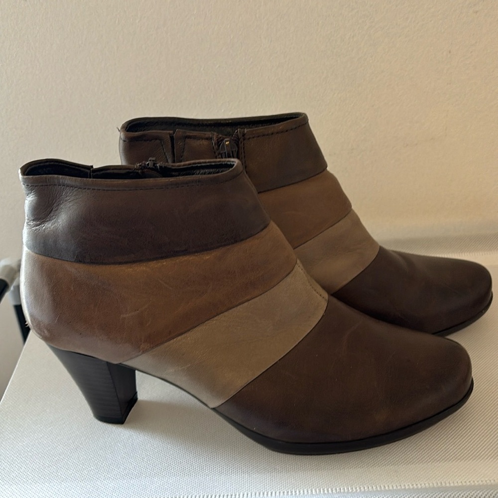 Spring Step Generate ankle boots black brown
